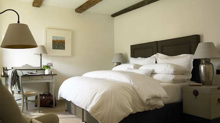 trump international golf links hotel doonbeg classic links cottage bedroom