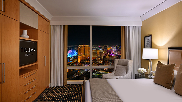 trump international hotel las vegas room king strip view
