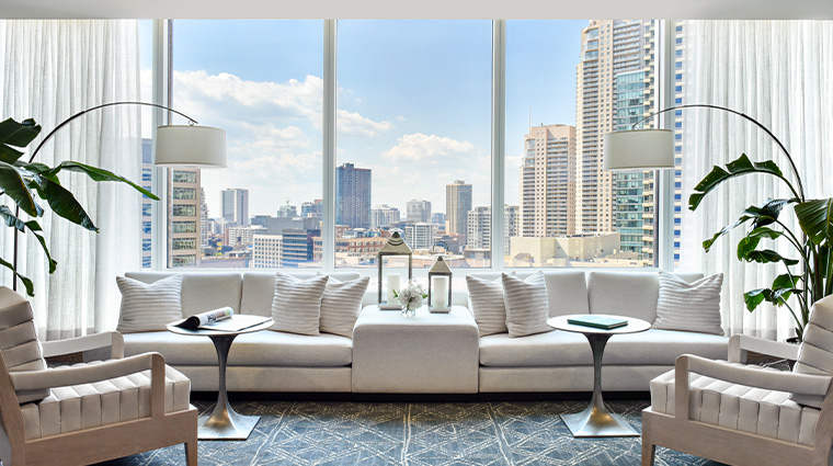 trump international hotel tower chicago spa corridor view