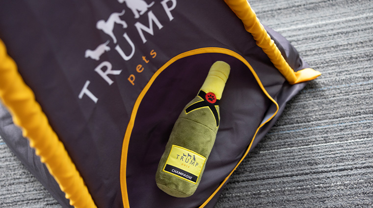 trump international hotel tower new york dog toy2026