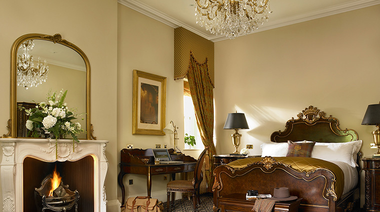 trump international scotland guest room