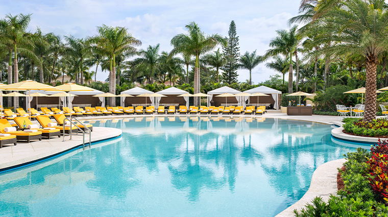 trump national doral miami main pool2026