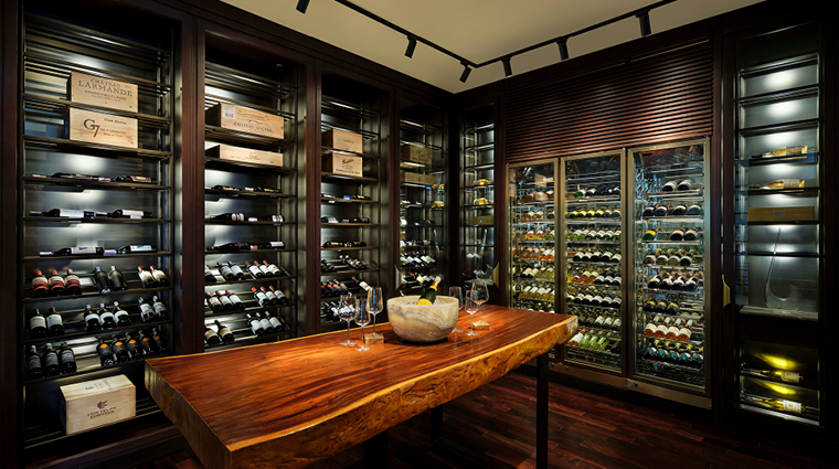 umana bali wine room