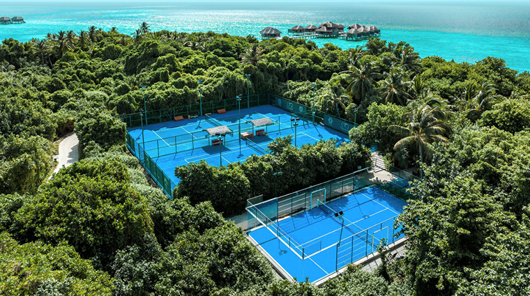 vakkaru maldives tennisand padel tennic court