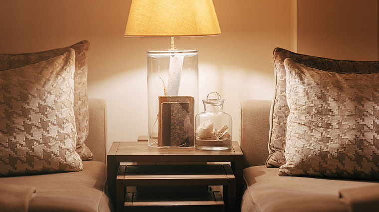 vier jahreszeiten spa fairmont hotel relaxation area5