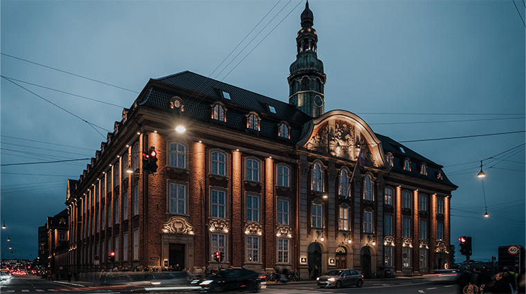villa copenhagen facade night