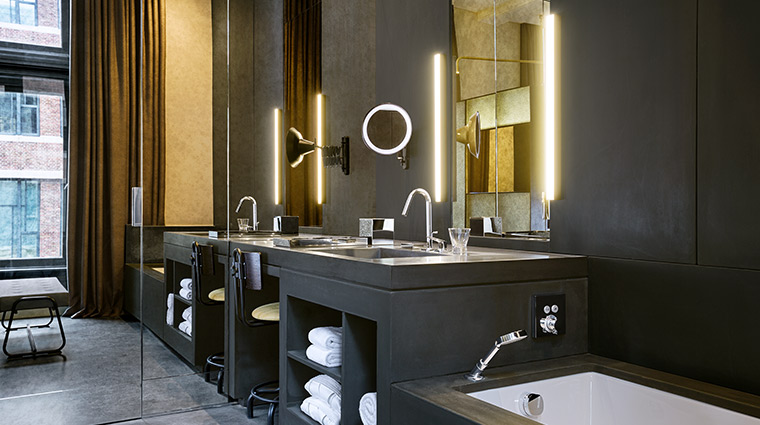 w amsterdam Fabulous Bank Room Bathroom