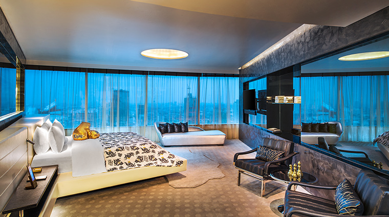 W Bangkok wow suite bedroom