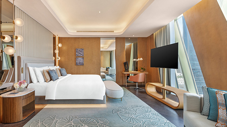 mandarin oriental downtown dubai mandarin bedroom