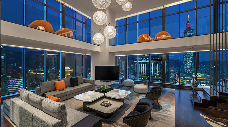 w taipei extreme wow suite2