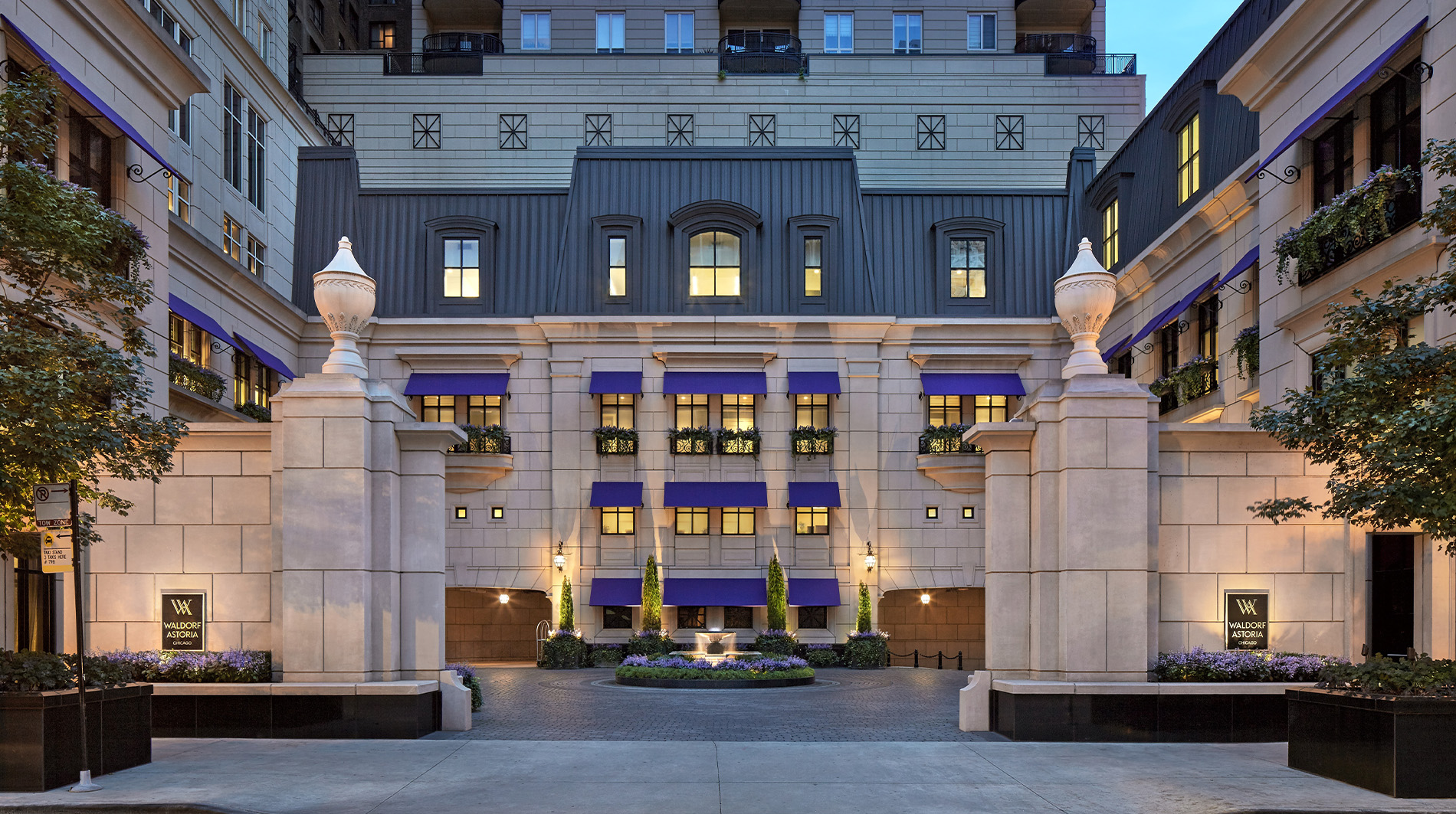 Waldorf Astoria Chicago courtyard at night
