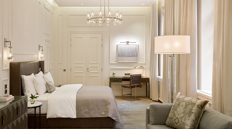 Waldorf Astoria Helsinki Junior Suite