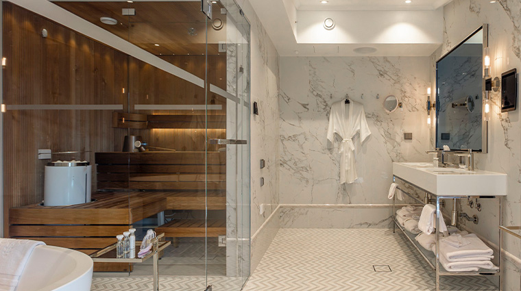 Waldorf Astoria Helsinki Penthouse Suite Bathroom