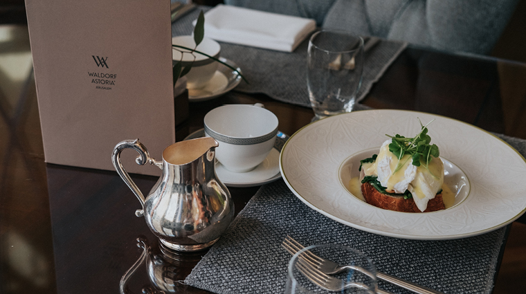 waldorf astoria jerusalem breakfast