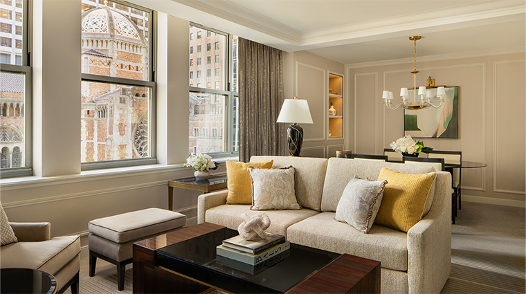 waldorf astoria new york park avenue premier one bedroom suite living dining