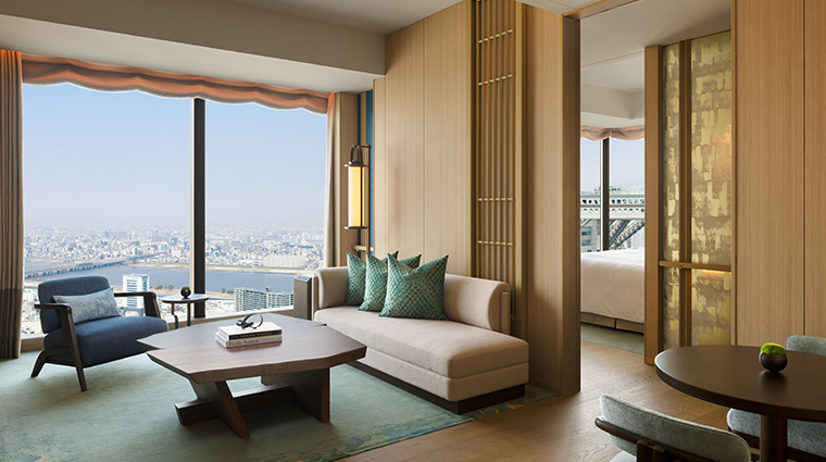 waldorf astoria osaka Room Corner Suite Living