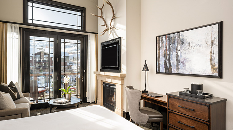 waldorf astoria park city junior suite