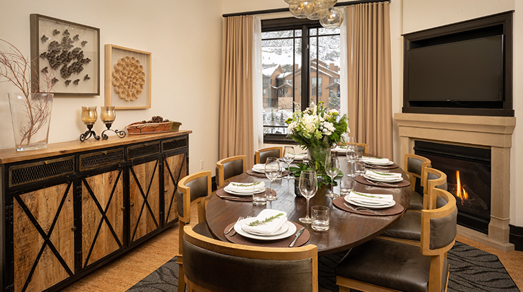 waldorf astoria park city king suite dining room