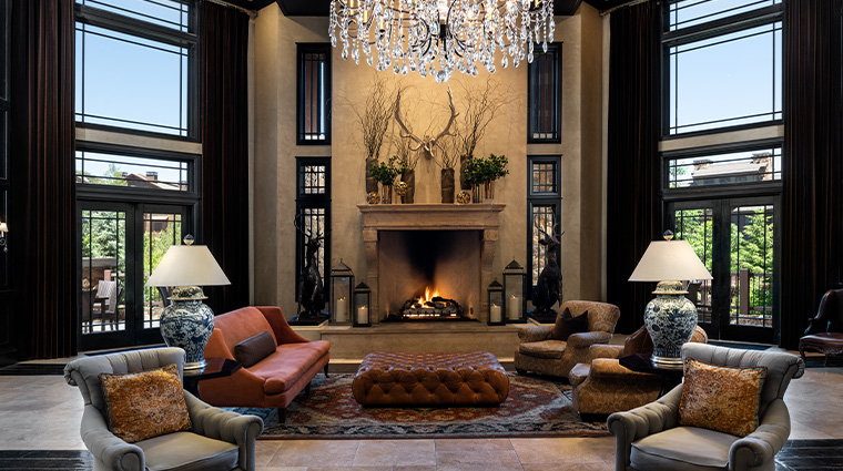 waldorf astoria park city lobby fireplace