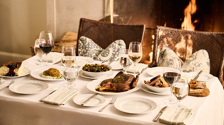 weekapaug inn dinner table