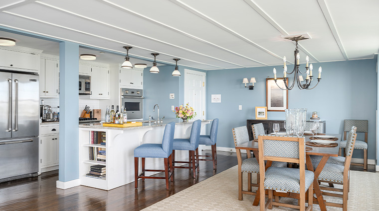 weekapaug inn signature suite kitchen