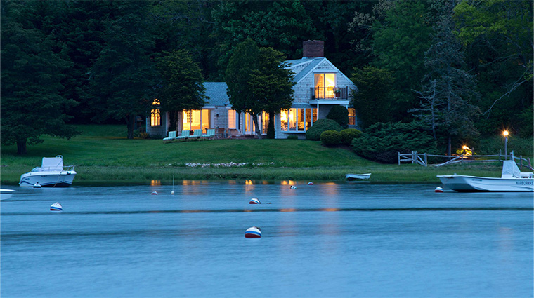 1wequassett resort and golf club exterior lake