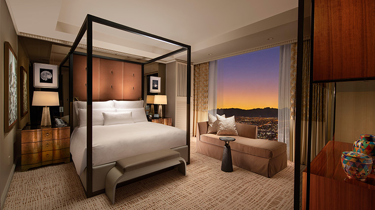 wynn tower suites salon bedroom city view2023