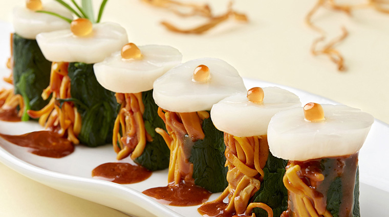 yi by jereme leung hokkaido scallops